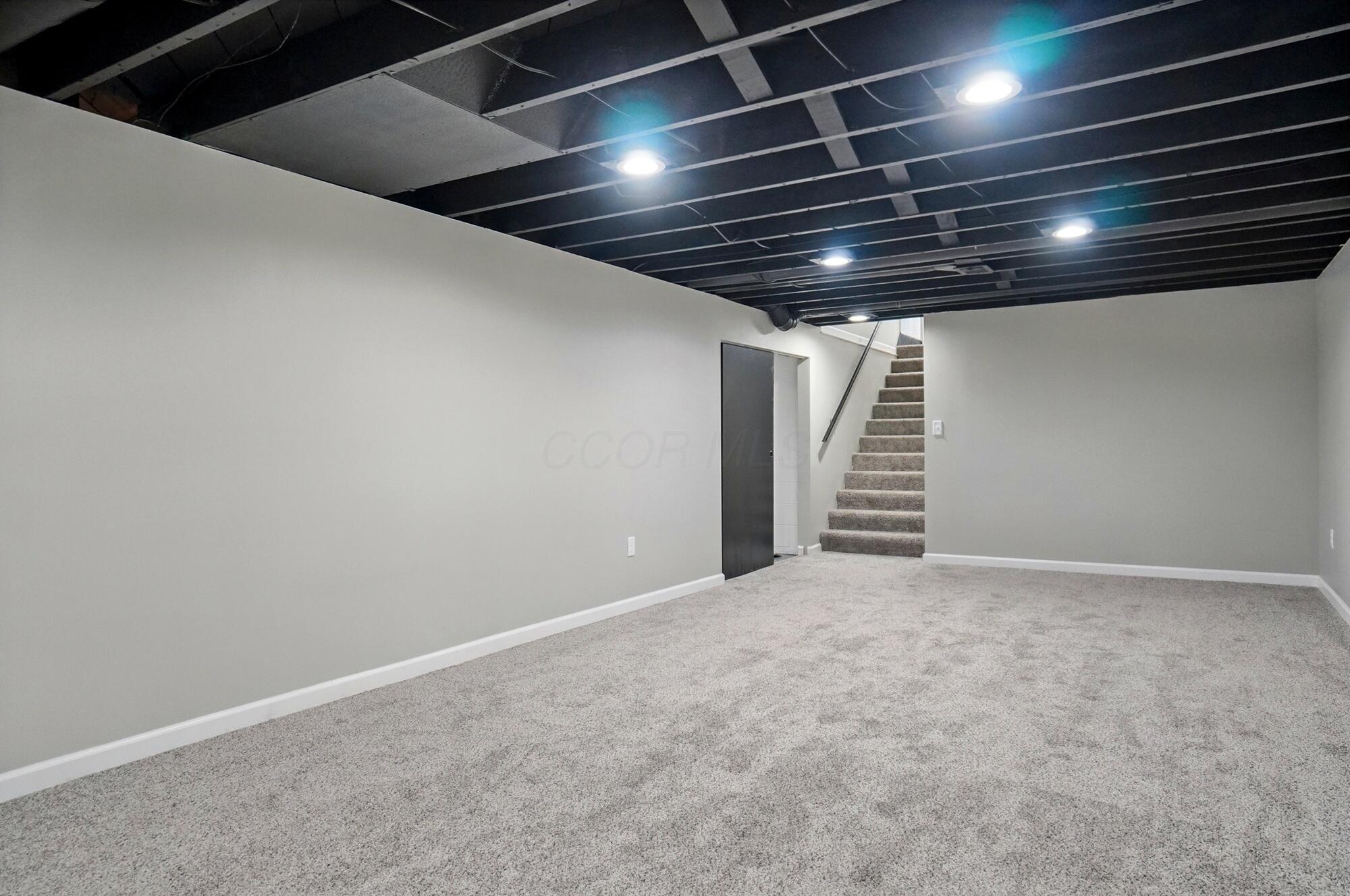 1105 Fordham Road Columbus, OH 43224 - Photo 31 of 52 Finished Lower Level