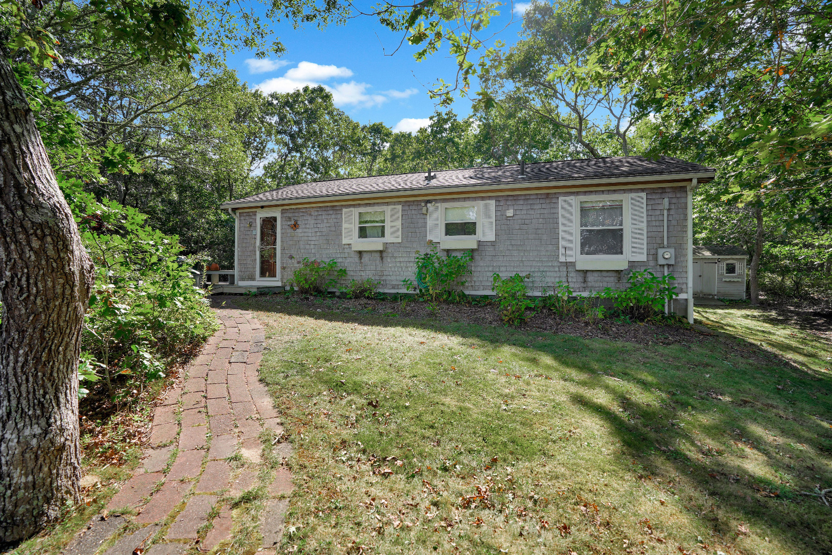 2 Flamingo Drive Edgartown, MA 02539 - Photo 3 of 18