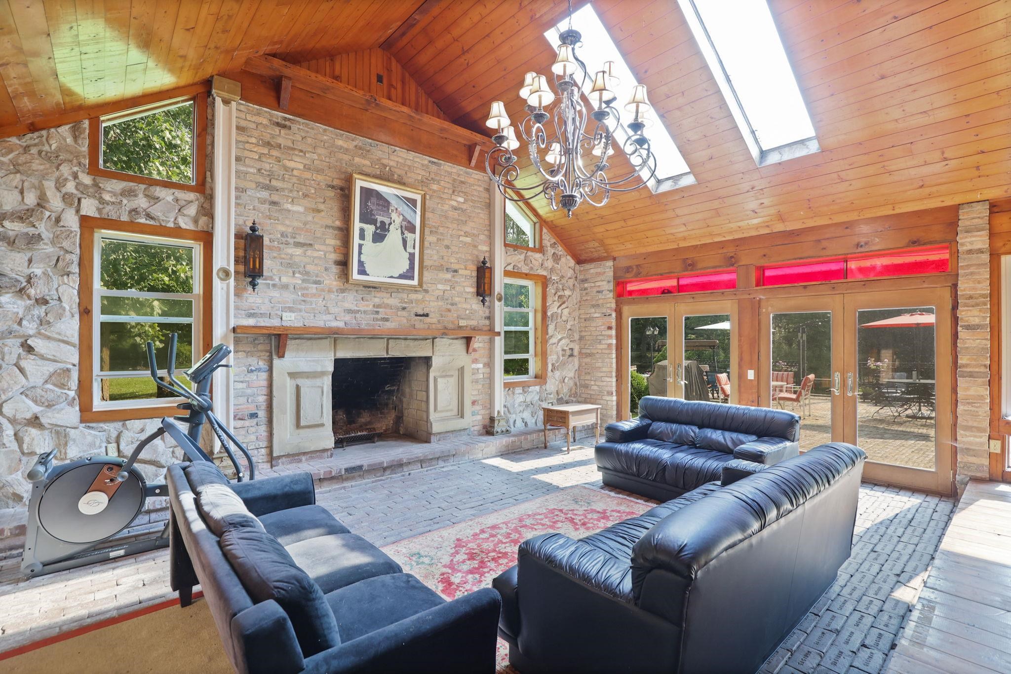 4705 Weiss Road Frankenmuth, MI 48734 - Photo 30 of 98 50152900-0b24acd5-cd05-437d-ab54-b80c52917a36.JPG