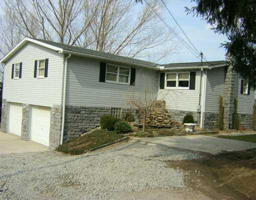 207 Holly Place Road Mount Pleasant, PA 15666 - Photo 1 of 8 Exterior Front.