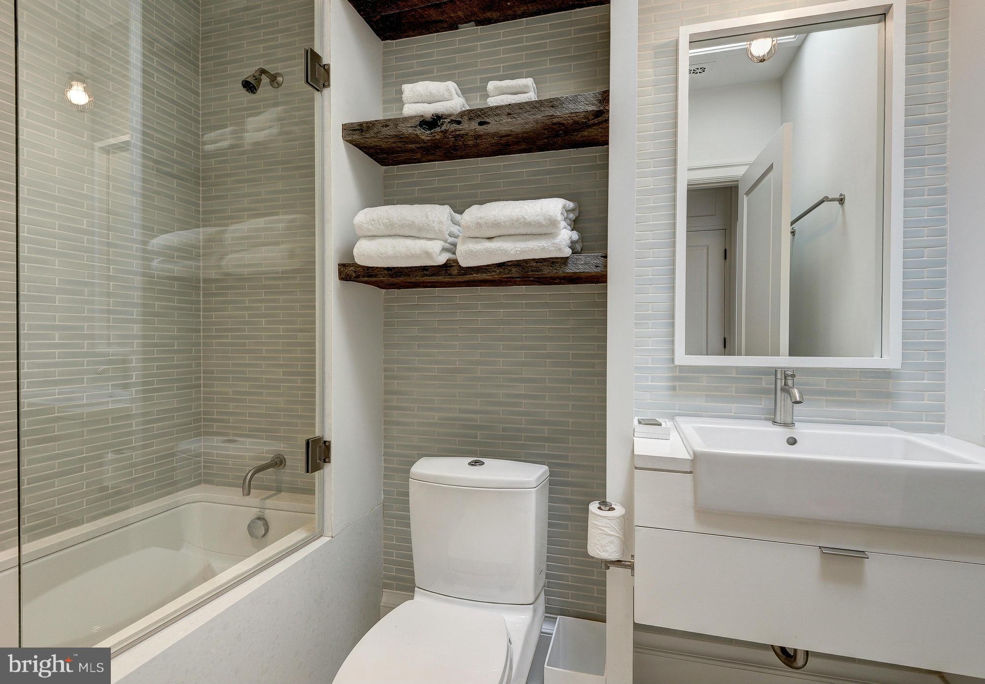 3420 36th Street Northwest Washington, DC 20016 - Photo 18 of 28 Guest bath