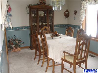 3102 Woods Road Fort Wayne, IN 46818 - Photo 3 of 11 Gallery Image 3