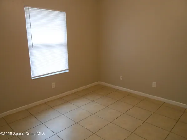$1,100 | 359 Bay Avenue, Unit 4, Cocoa, FL 32922