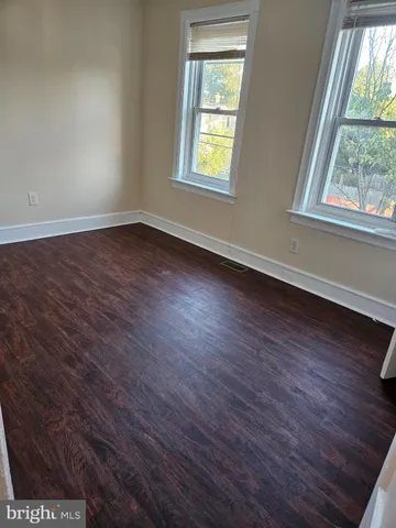 $2,541 | 244 Cleveland Avenue, Trenton, NJ 08629