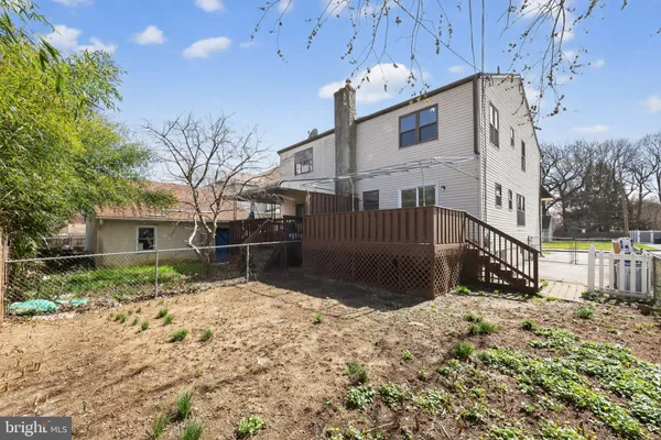 $299,900 | 129 Shisler Avenue, Aldan, PA 19018
