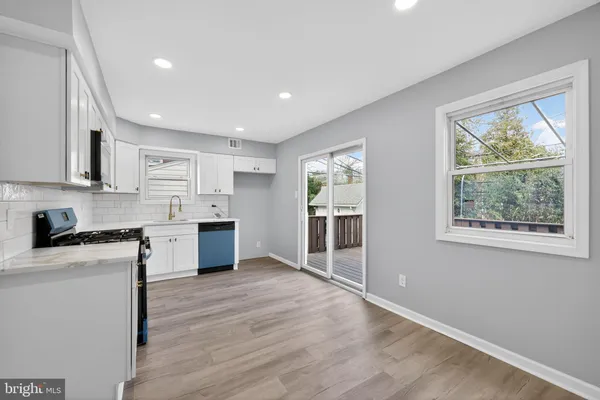 $299,900 | 129 Shisler Avenue, Aldan, PA 19018