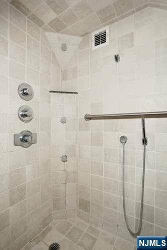 1 Horizon Road, Unit 619 Fort Lee, NJ 07024 - Photo 24 of 43