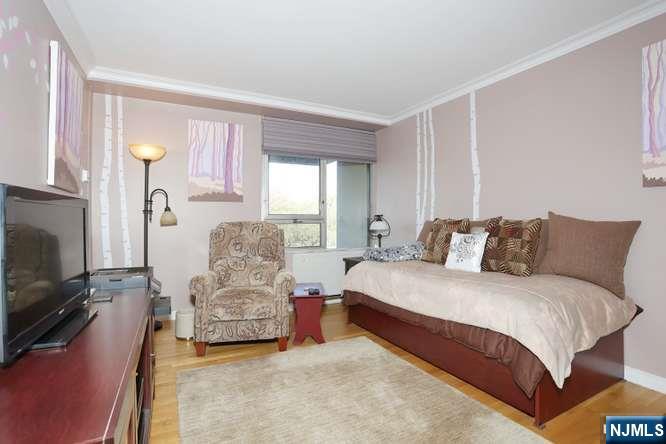 1 Horizon Road, Unit 619 Fort Lee, NJ 07024 - Photo 26 of 43