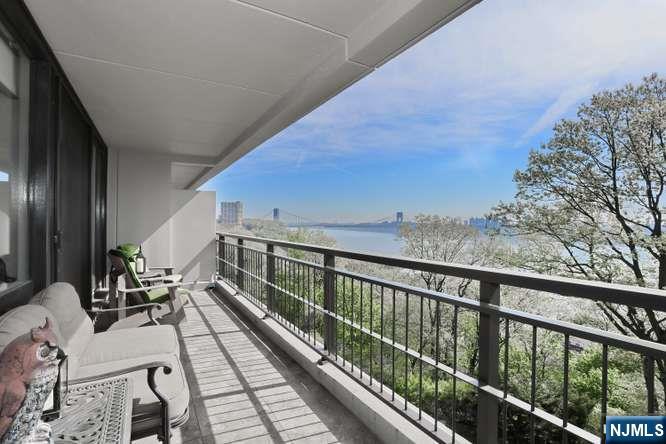 1 Horizon Road, Unit 619 Fort Lee, NJ 07024 - Photo 5 of 43