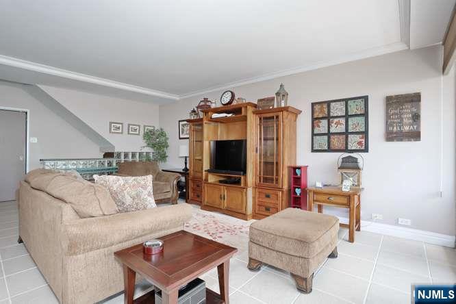 1 Horizon Road, Unit 619 Fort Lee, NJ 07024 - Photo 10 of 43