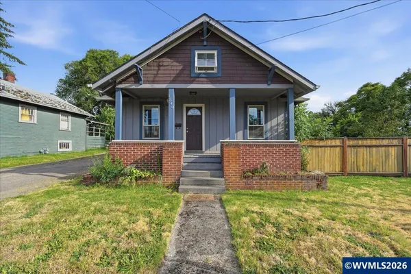 $599,000 | 1530-1540 Southeast Salem Avenue, Albany, OR 97321