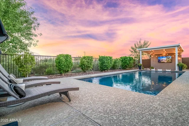 $1,900,000 | 22211 North 31st Street, Phoenix, AZ 85050