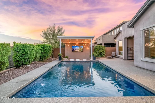 $1,900,000 | 22211 North 31st Street, Phoenix, AZ 85050