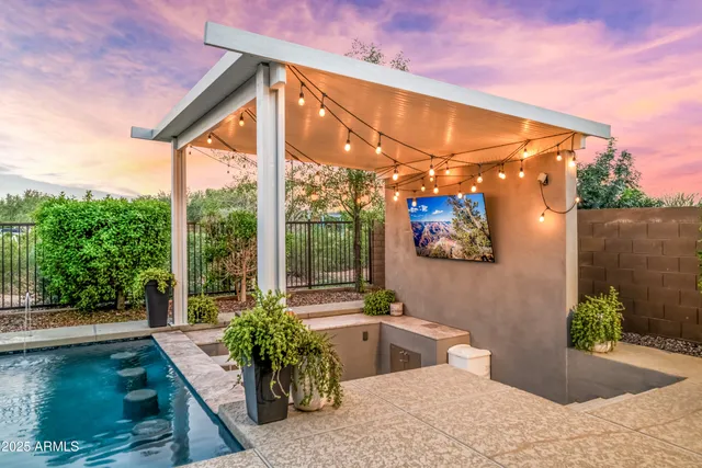 $1,900,000 | 22211 North 31st Street, Phoenix, AZ 85050