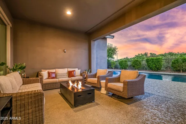 $1,900,000 | 22211 North 31st Street, Phoenix, AZ 85050