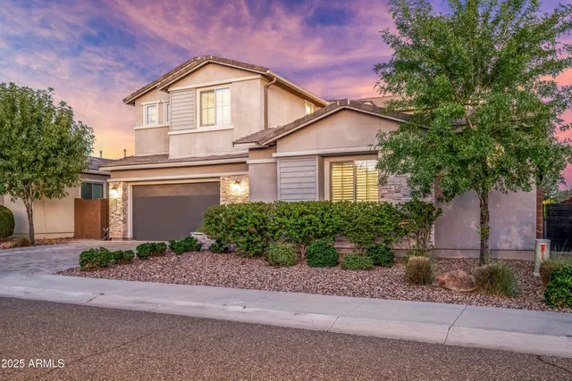 $1,900,000 | 22211 North 31st Street, Phoenix, AZ 85050