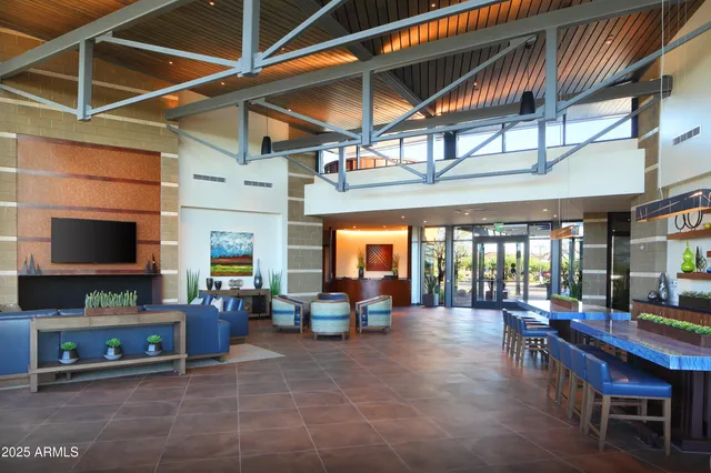 $1,900,000 | 22211 North 31st Street, Phoenix, AZ 85050