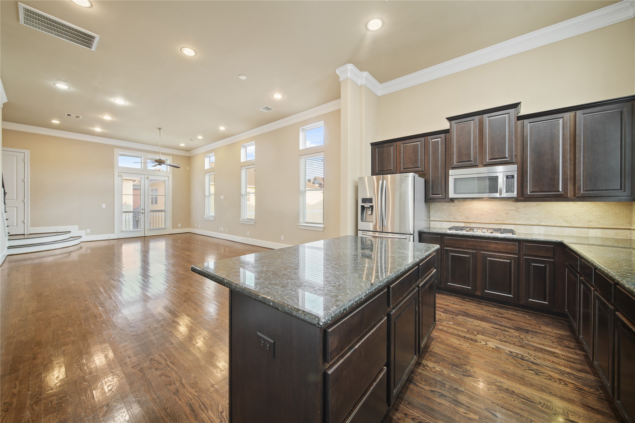 1250 West 23rd Street Houston, TX 77008 - Photo 2 of 50 Incredible open-concept layout!