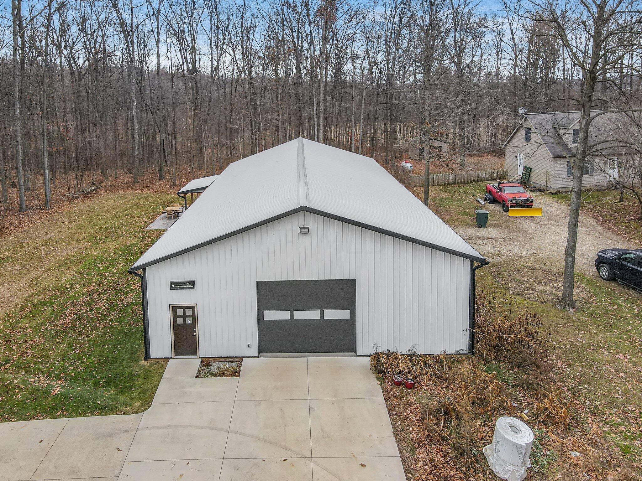 20809 Beaver Road Mount Vernon, OH 43050 - Photo 5 of 31 5-web-or-mls-20809-beaver-rd