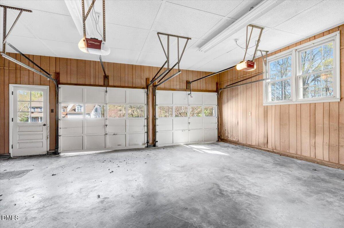 301 Brown Circle Rolesville, NC 27571 - Photo 23 of 31 Attached garage