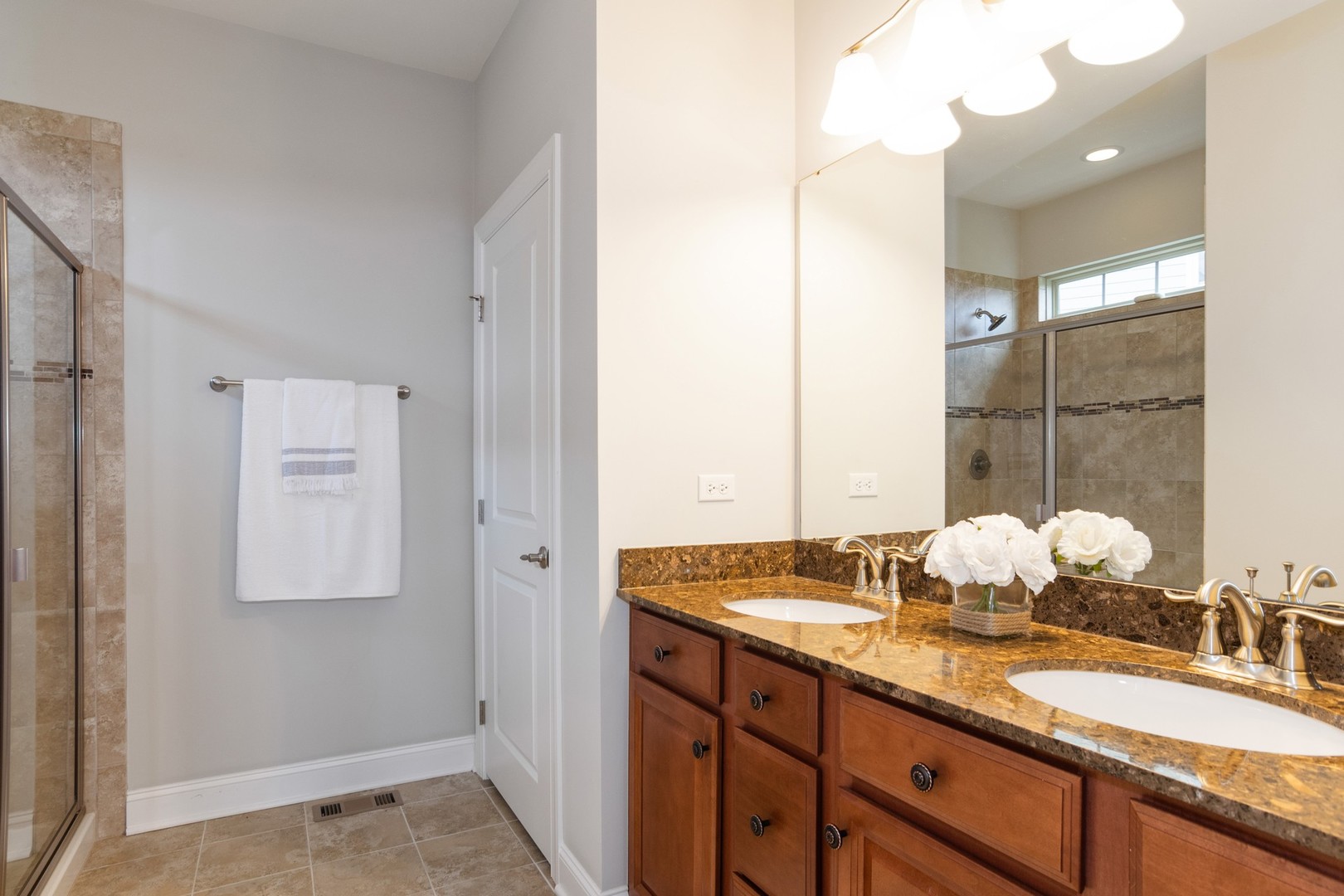 3802 Ridge Pointe Drive Geneva, IL 60134 - Photo 8 of 15