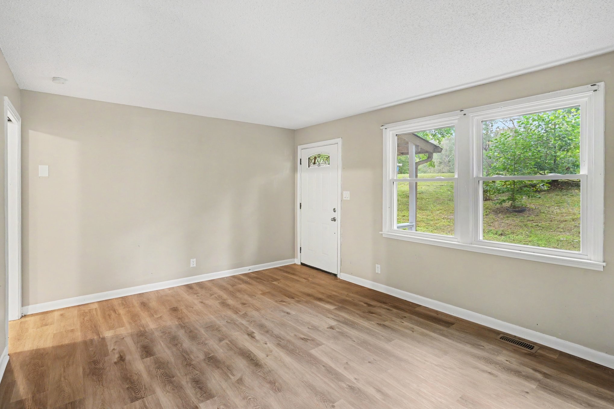 2117 Ferry Road Clarksville, TN 37040 - Photo 7 of 30 Gallery Image 7