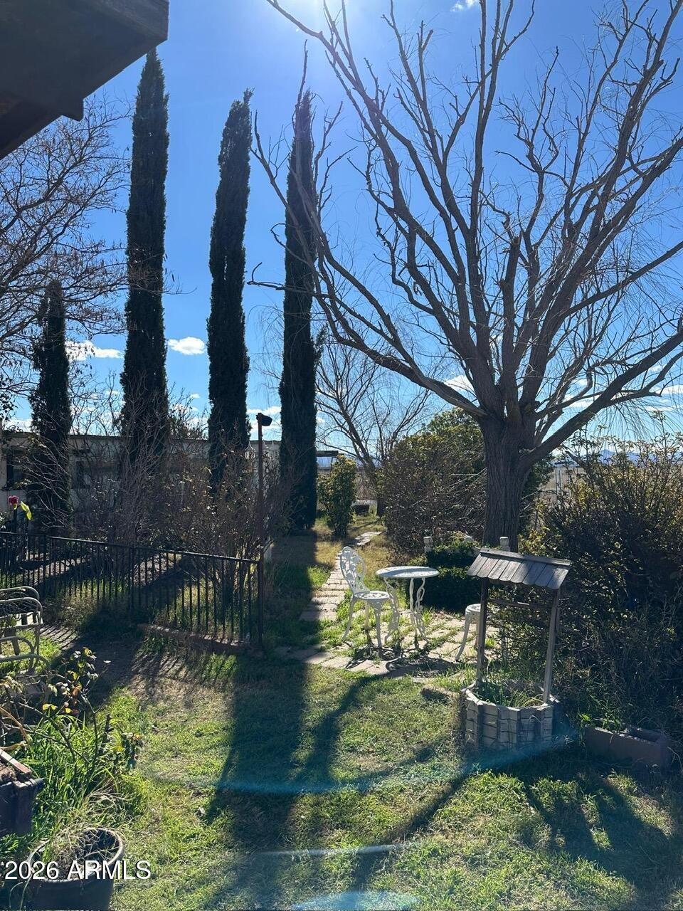 1605 East Vía Ocotillo Douglas, AZ 85607 - Photo 14 of 14 3