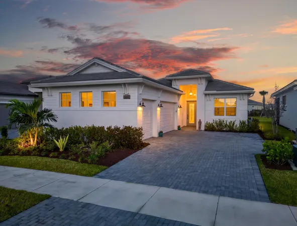 $599,500 | 8629 Southwest Cantante Way, Port St. Lucie, FL 34987