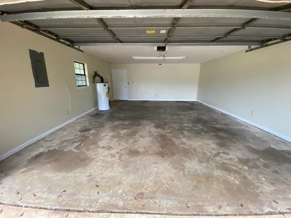 $1,895 | 3205 Gallant Fox Trail, Tallahassee, FL 32309