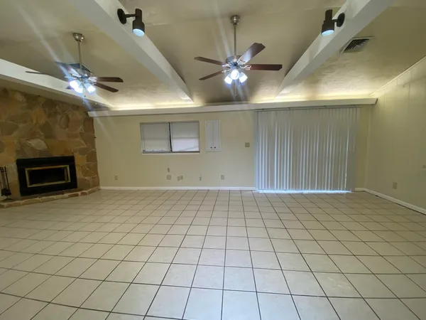 $1,895 | 3205 Gallant Fox Trail, Tallahassee, FL 32309