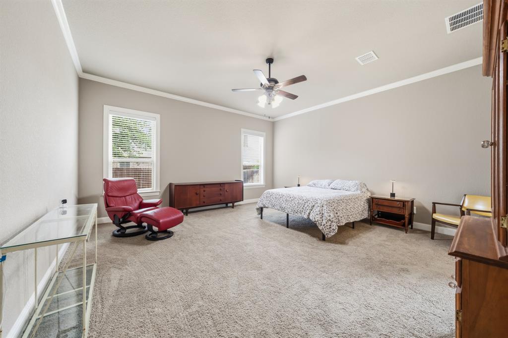 17031 Stone Briar Road Woodway, TX 76712 - Photo 17 of 36