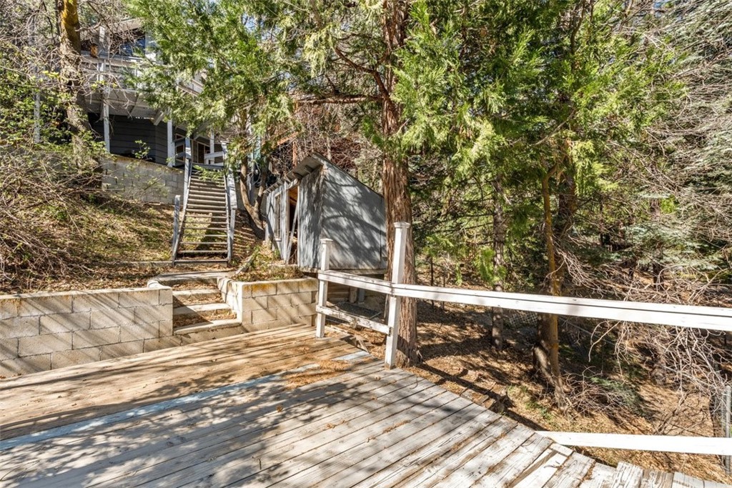 26305 Jacqueline Road Twin Peaks, CA 92391 - Photo 24 of 33 a view of outdoor space with seating area