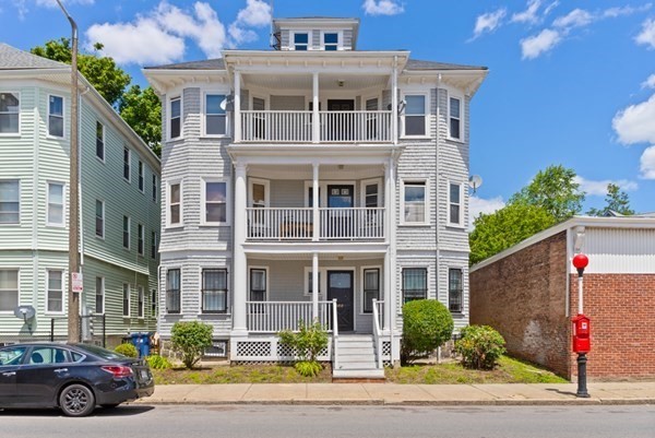 156 Talbot Avenue Boston, MA 02124 - Photo 1 of 28