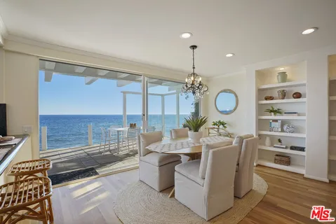 $10,450,000 | 26908 Malibu Cove Colony Drive, Malibu, CA 90265