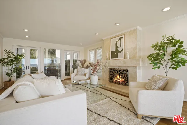 $10,925,000 | 26908 Malibu Cove Colony Drive, Malibu, CA 90265