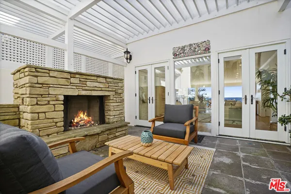 $10,925,000 | 26908 Malibu Cove Colony Drive, Malibu, CA 90265