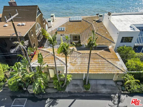 $10,925,000 | 26908 Malibu Cove Colony Drive, Malibu, CA 90265