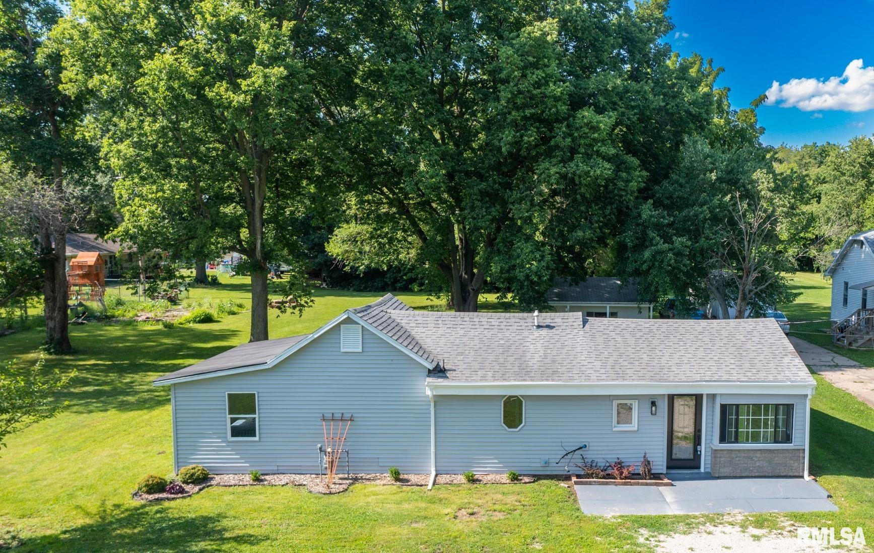 6635 West Wheeler Road Mapleton, IL 61547 - Photo 1 of 42