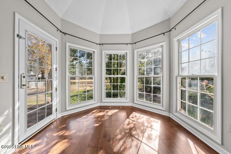 170 Lindenhurst Farm Road Aberdeen, NC 28315 - Photo 14 of 50 170 Lindenhurst Master 2