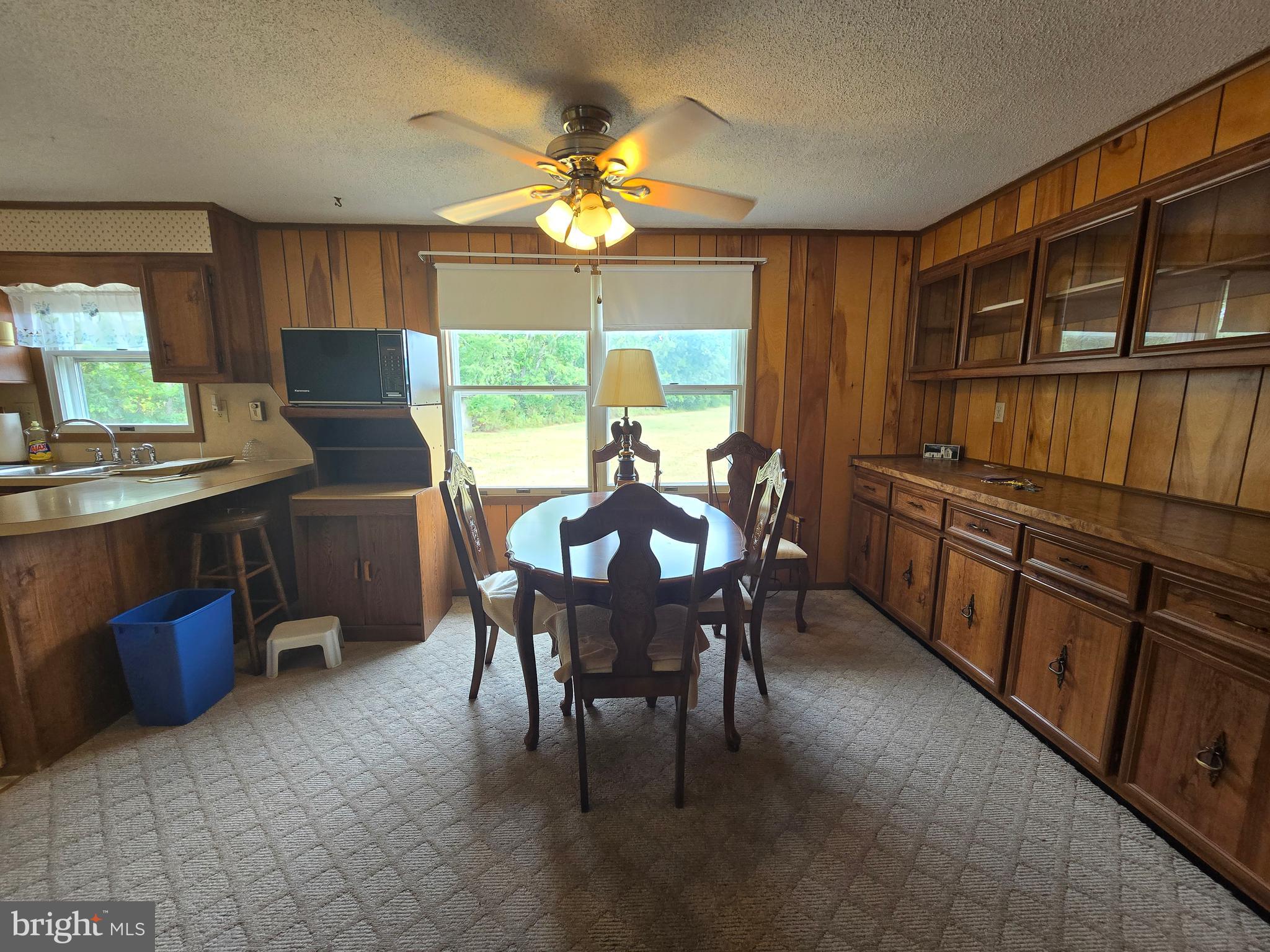 6752 Winchester Grade Road Berkeley Springs, WV 25411 - Photo 6 of 51 Dining Room