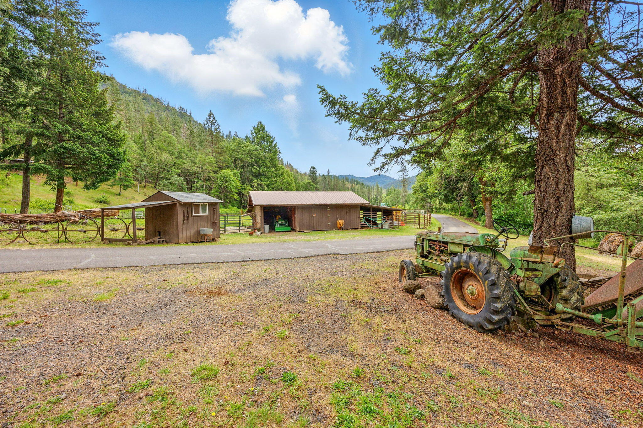 850 Elk Creek Road Trail, OR 97541 - Photo 40 of 69 2 (1)