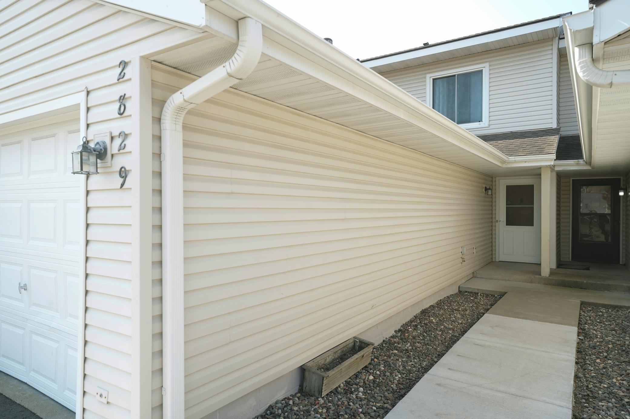 2829 67th Lane North Brooklyn Center, MN 55430 - Photo 3 of 24