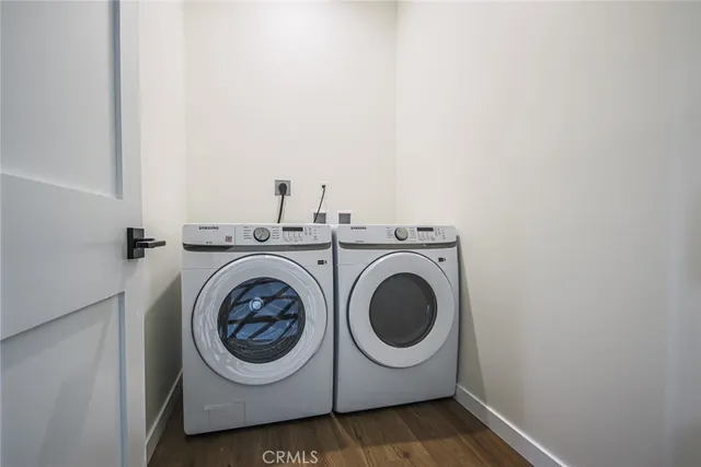 $4,867 | 2129 Aaron Street, Unit 1, Los Angeles, CA 90026