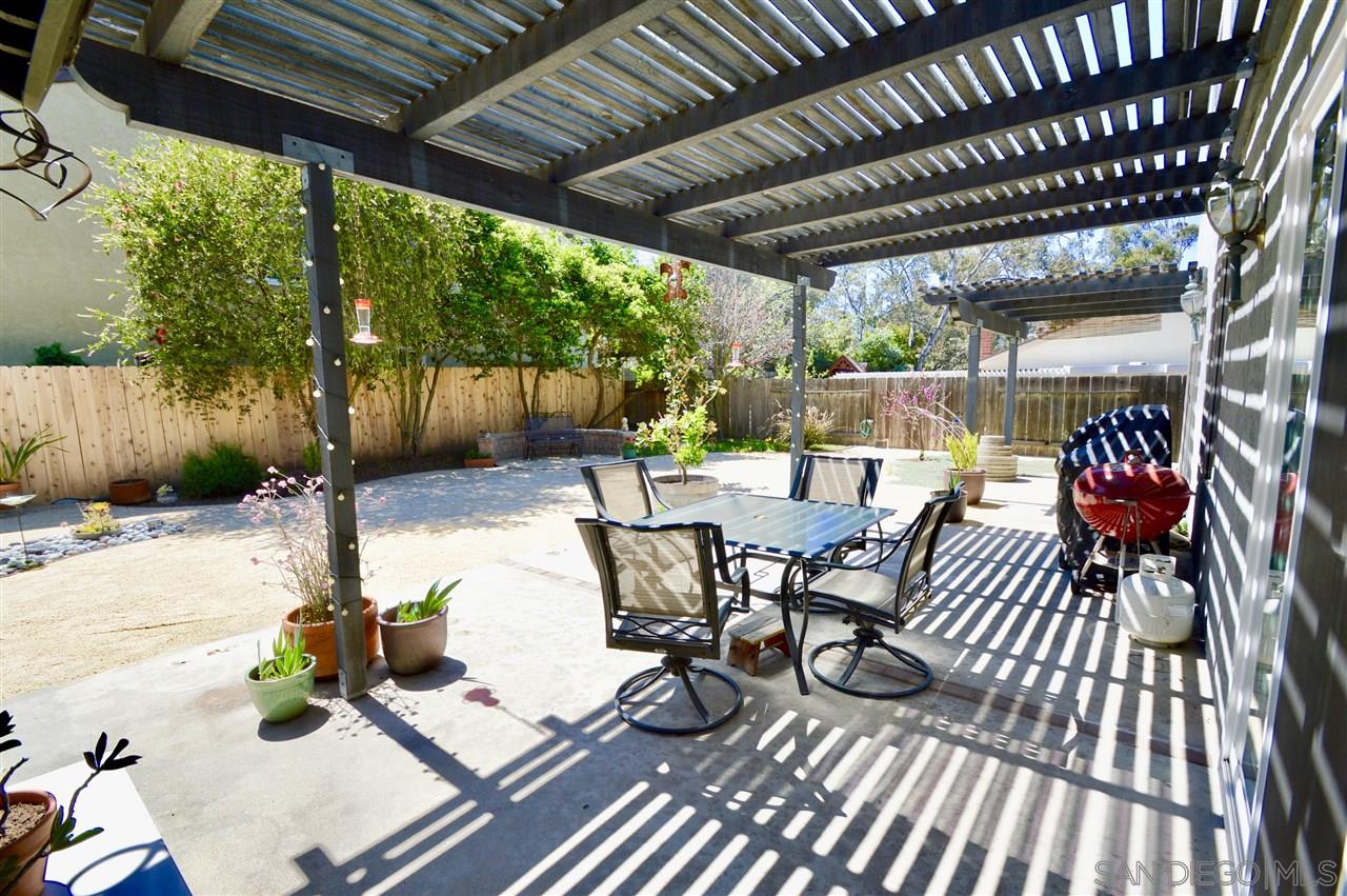 10831 Ironwood Road San Diego, CA 92131 - Photo 8 of 24