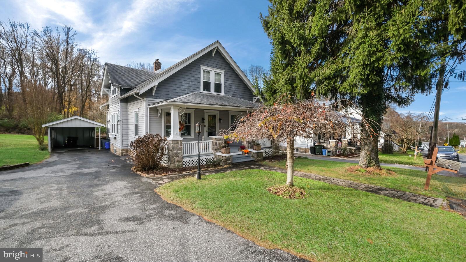 634 Convent Road Aston, PA 19014 - Photo 3 of 38