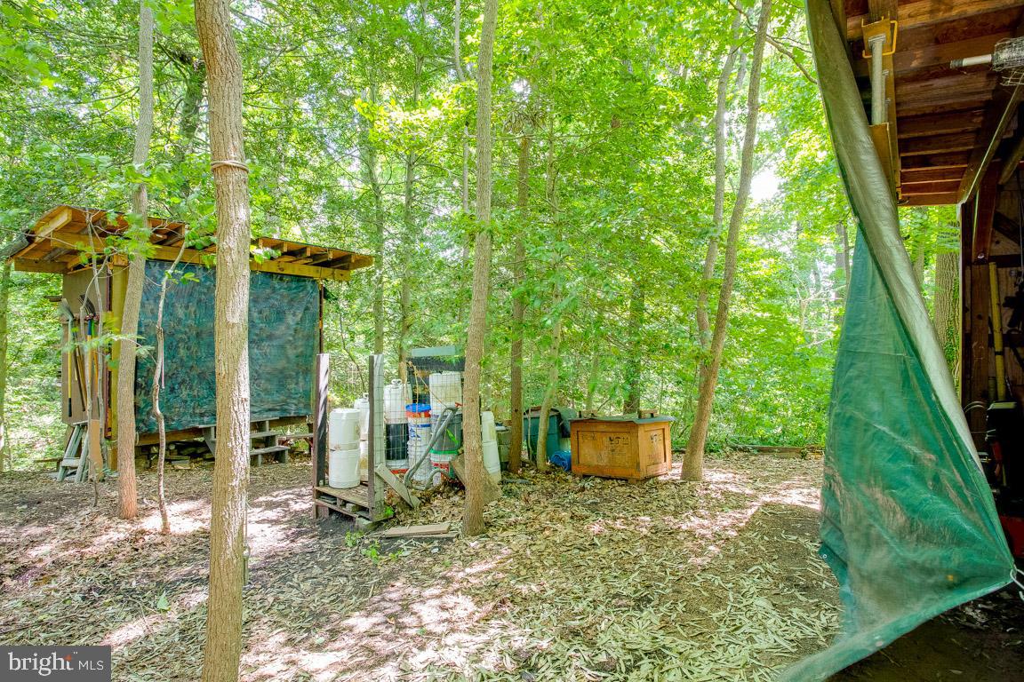 262 Peninsula Farm Road Arnold, MD 21012 - Photo 47 of 47 work area