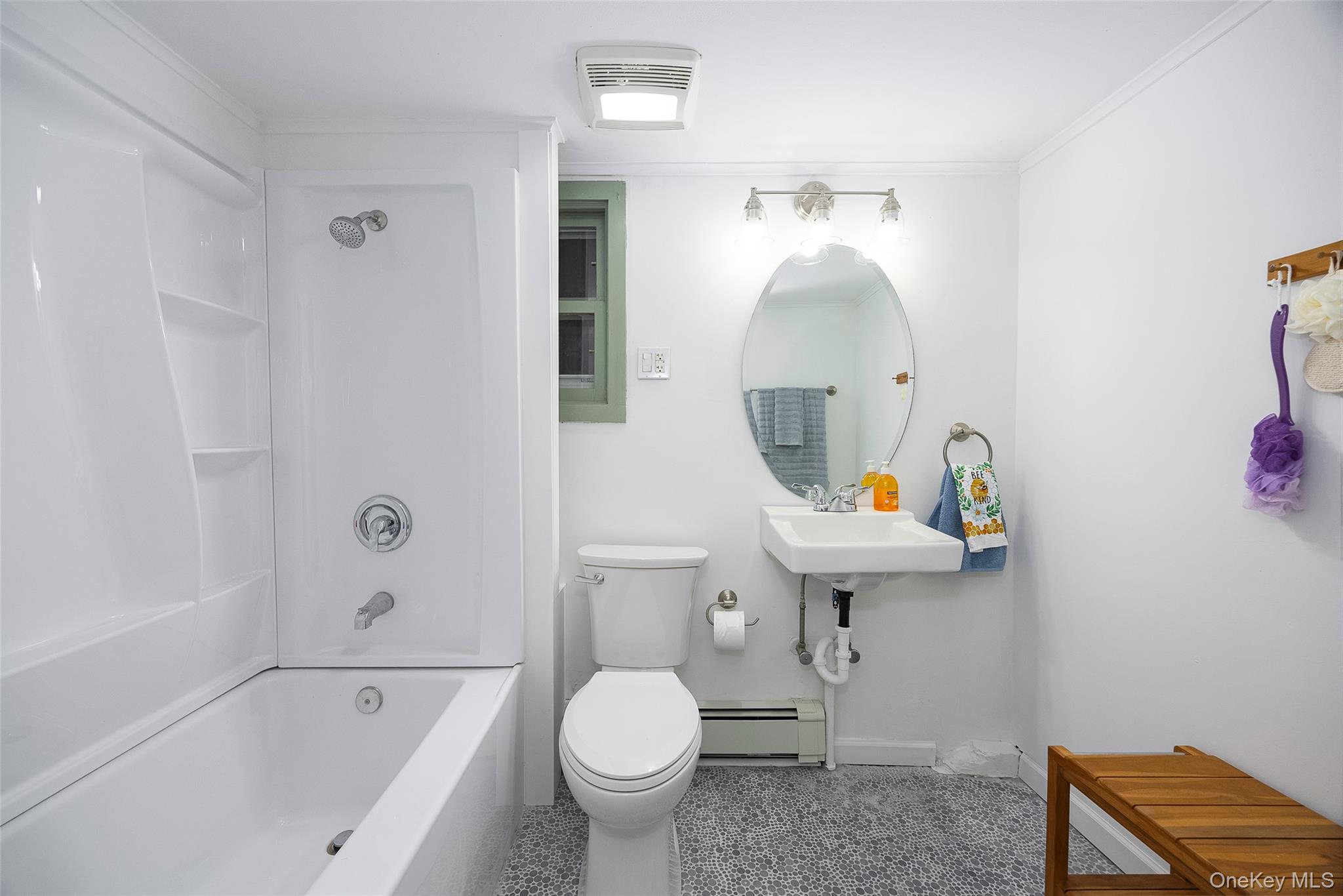 475 East Kerley Corners Road Tivoli, NY 12583 - Photo 20 of 31 a bathroom with a sink toilet and bathtub