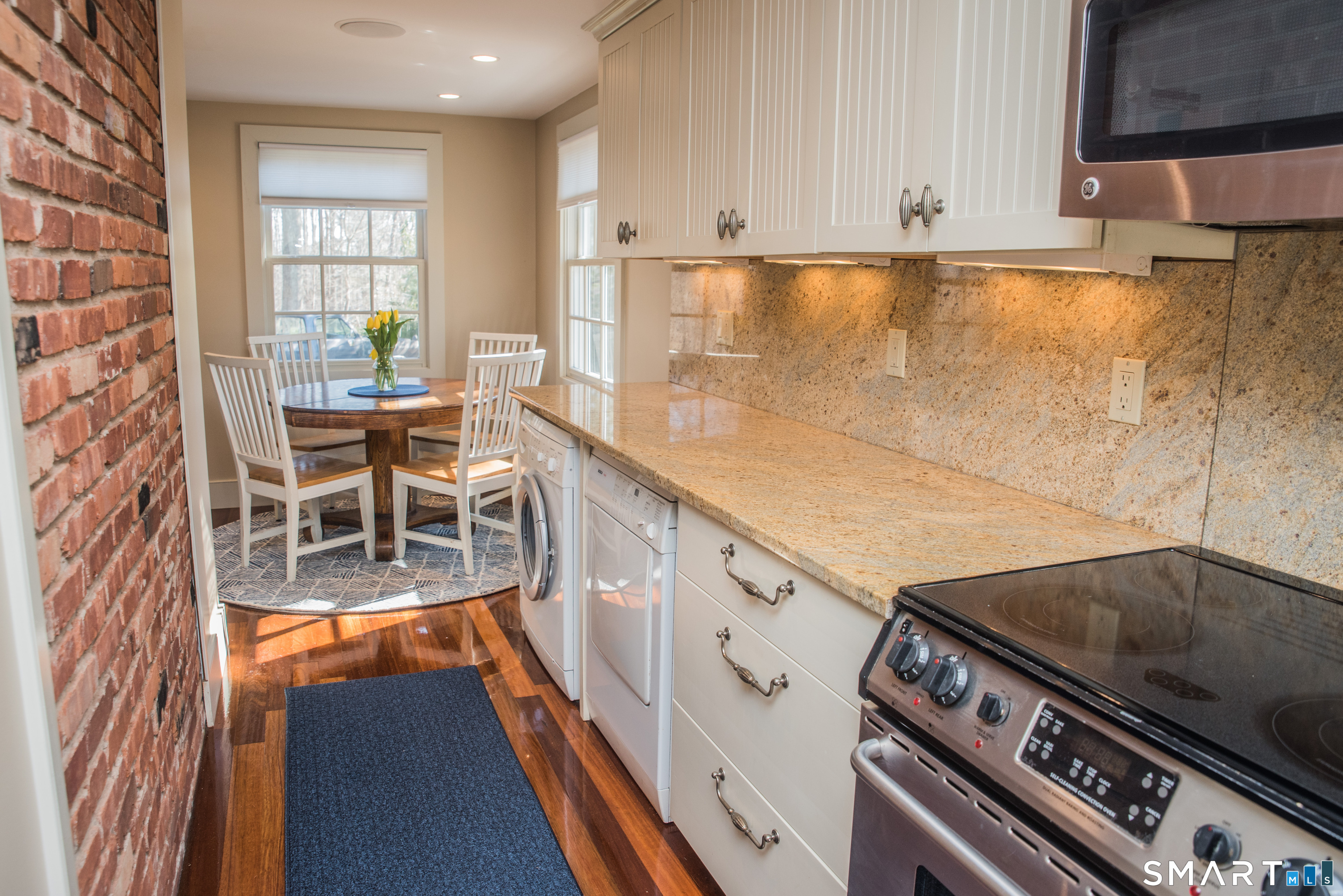 30 A Whiting Farm Road Branford, CT 06405 - Photo 12 of 37 Gallery Image 12
