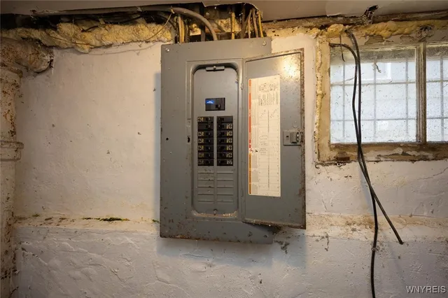 $110,000 | 1126 La Salle Avenue, Niagara Falls, NY 14301