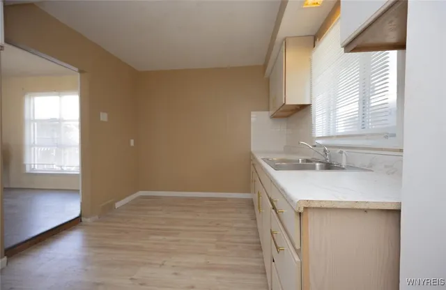 $110,000 | 1126 La Salle Avenue, Niagara Falls, NY 14301